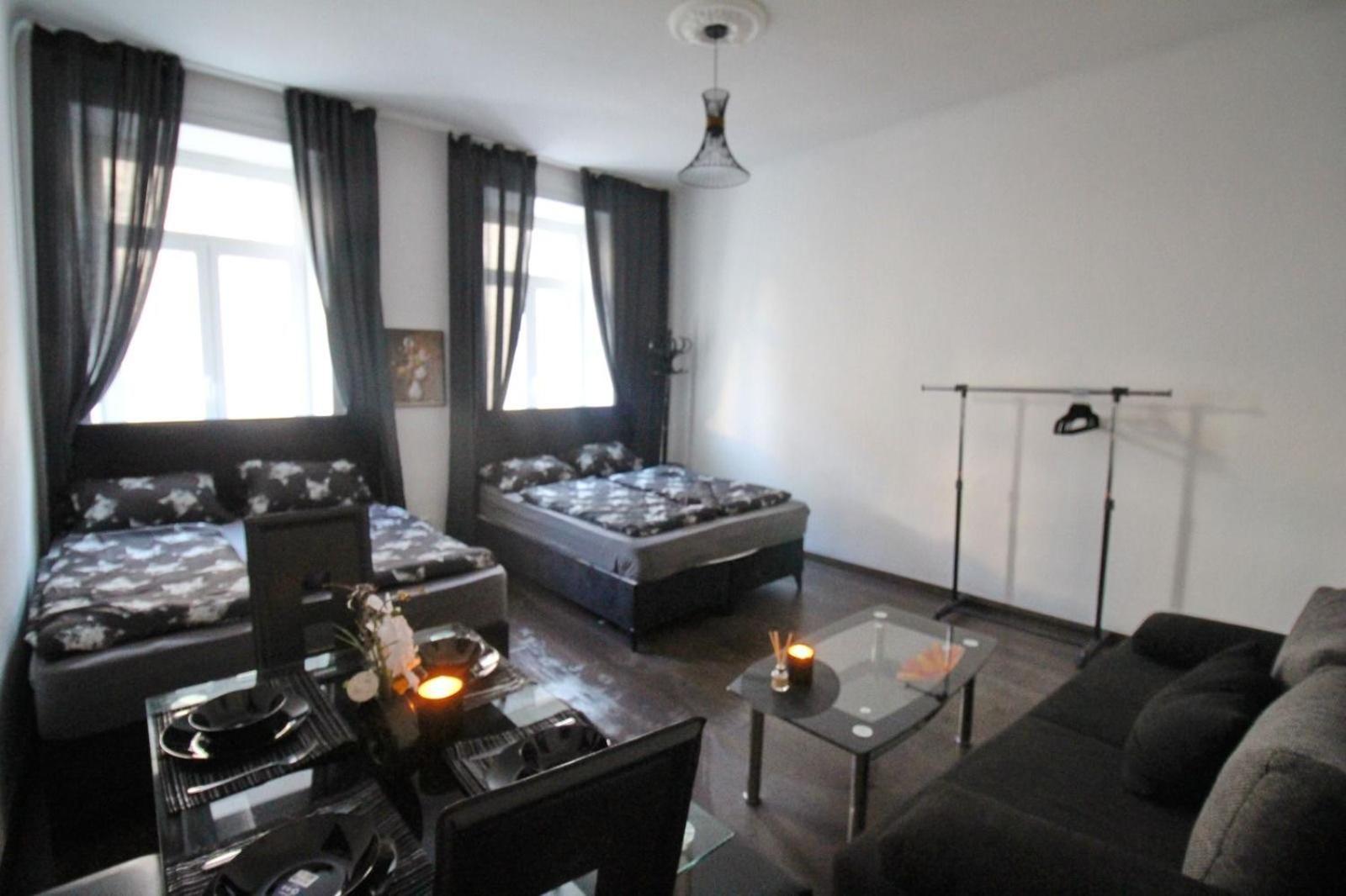 23Sam Apartment Vienna 23 Malfattigasse Viena Exterior foto