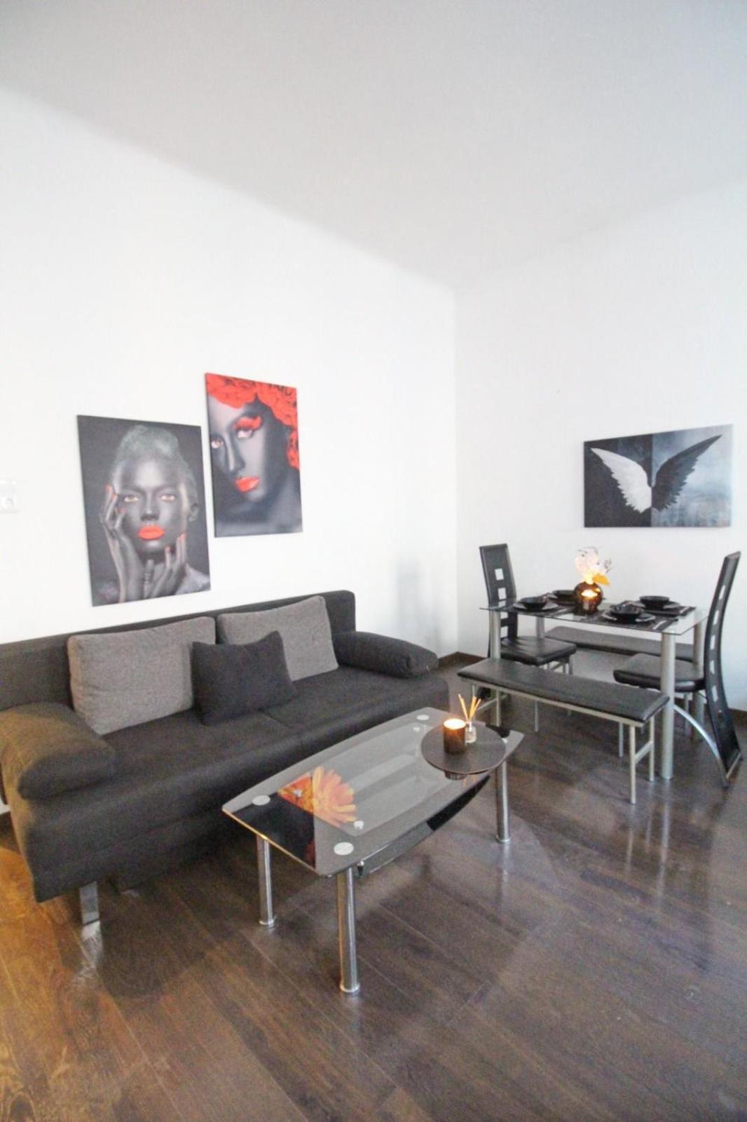 23Sam Apartment Vienna 23 Malfattigasse Viena Exterior foto
