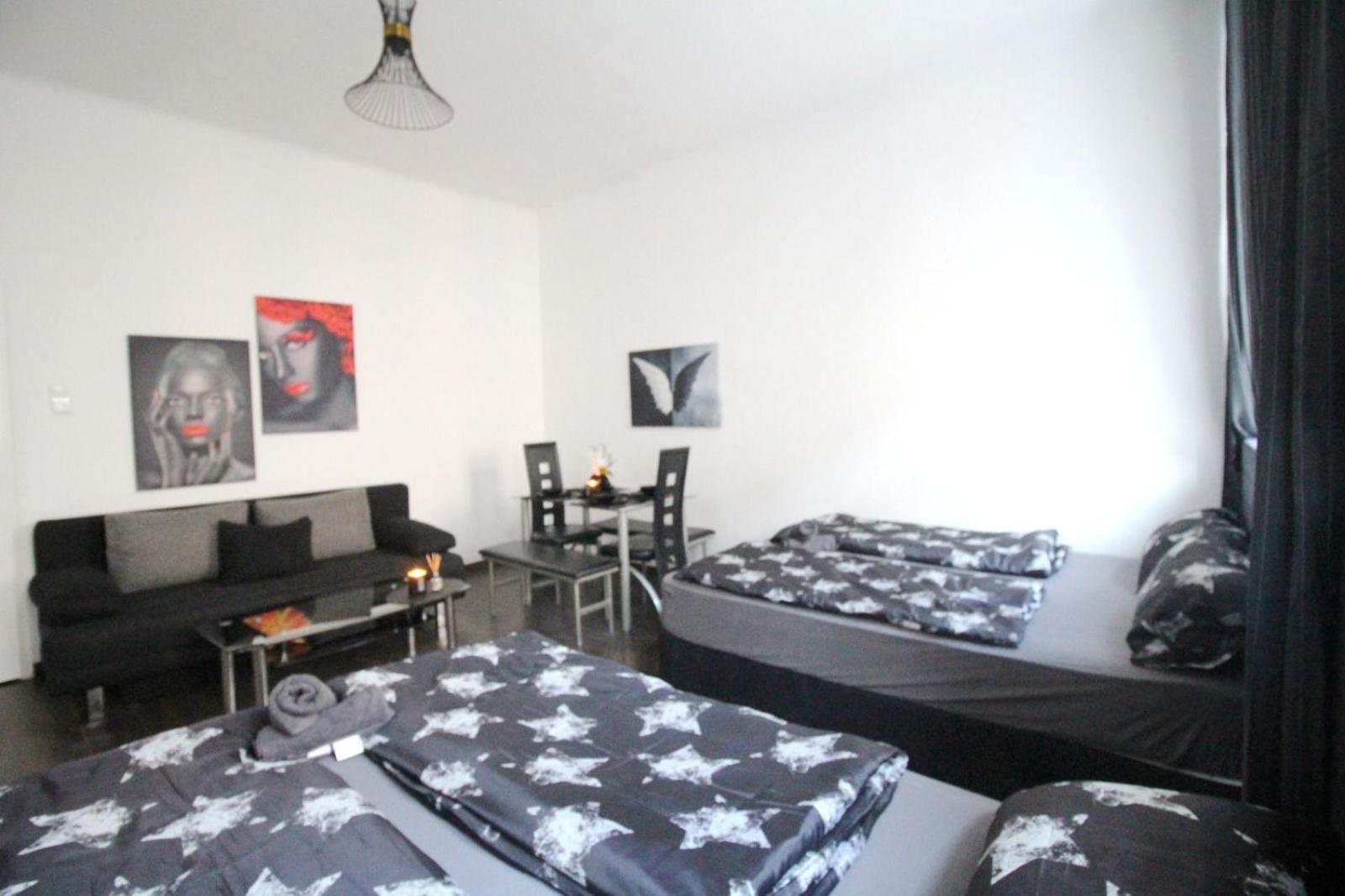 23Sam Apartment Vienna 23 Malfattigasse Viena Exterior foto
