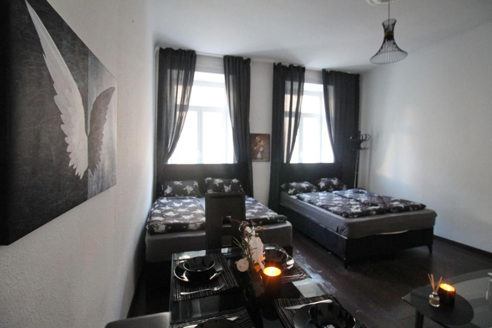 23Sam Apartment Vienna 23 Malfattigasse Viena Exterior foto